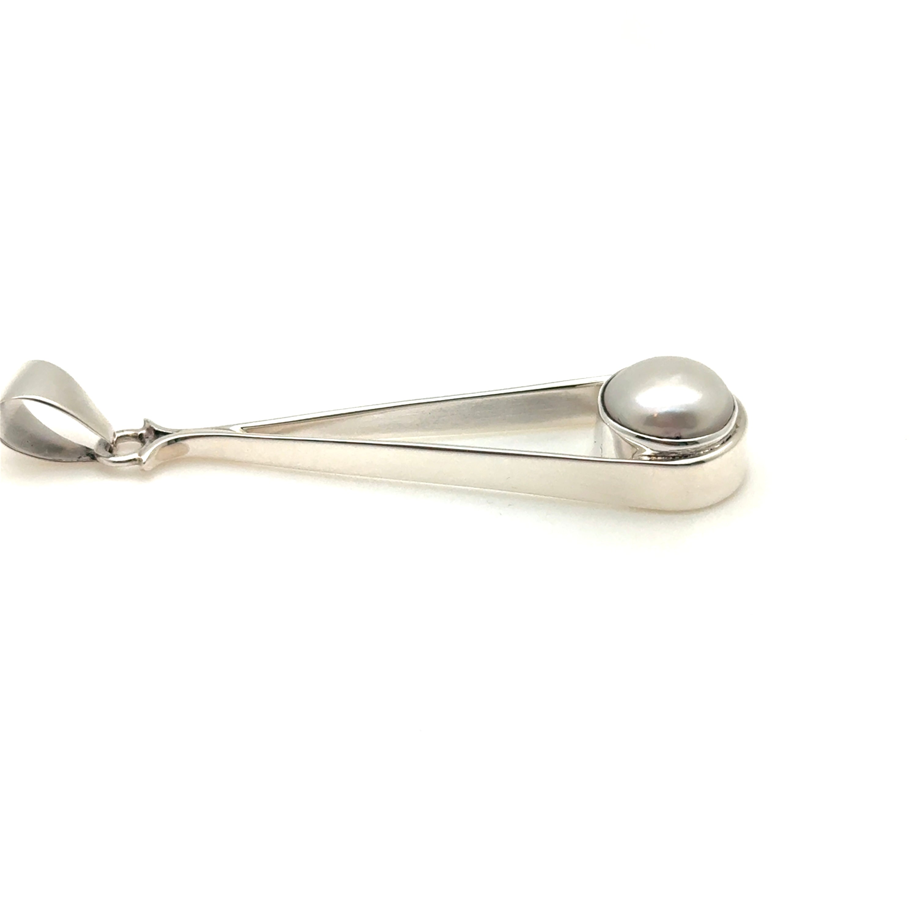 Freshwater Teardrop Pearl Pendant