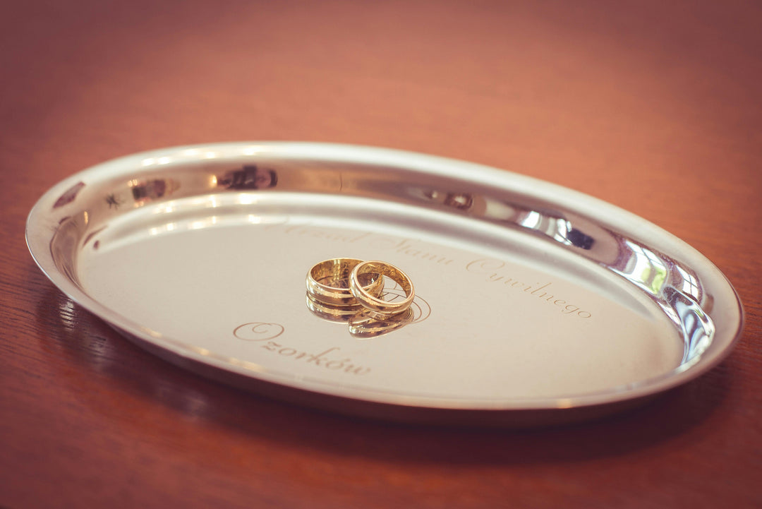 Mixing Metals: Can You Wear Sterling Silver with Gold?