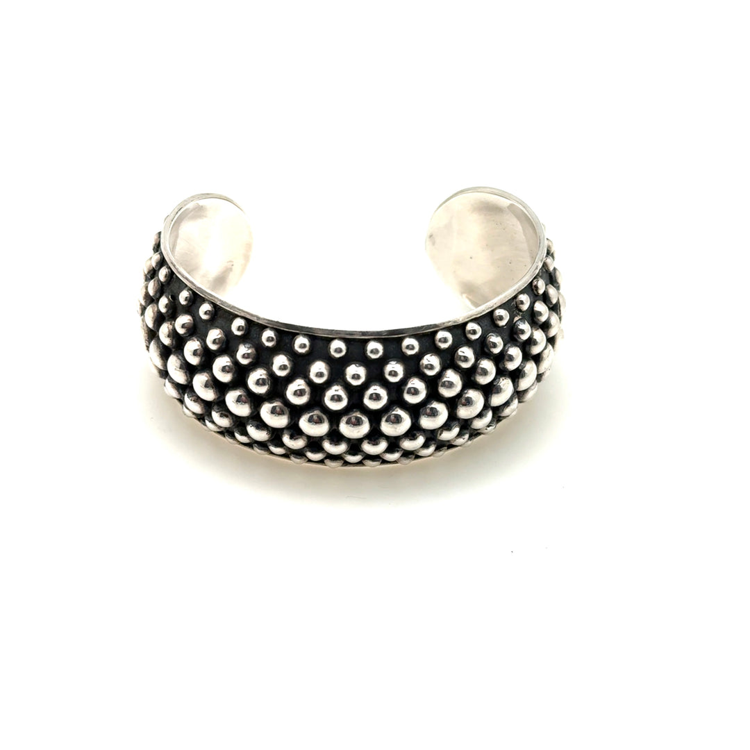 Curved Caviar Cuff