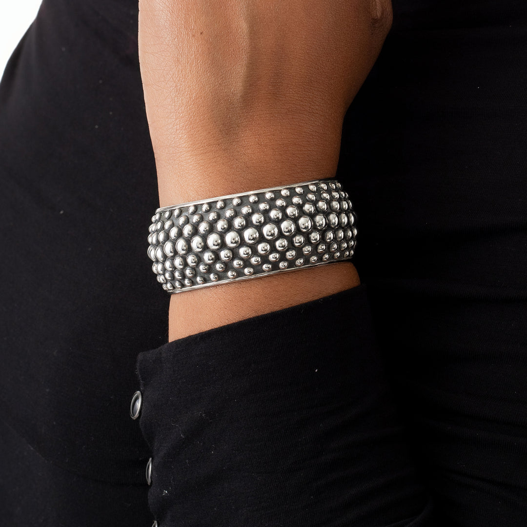 Curved Caviar Cuff