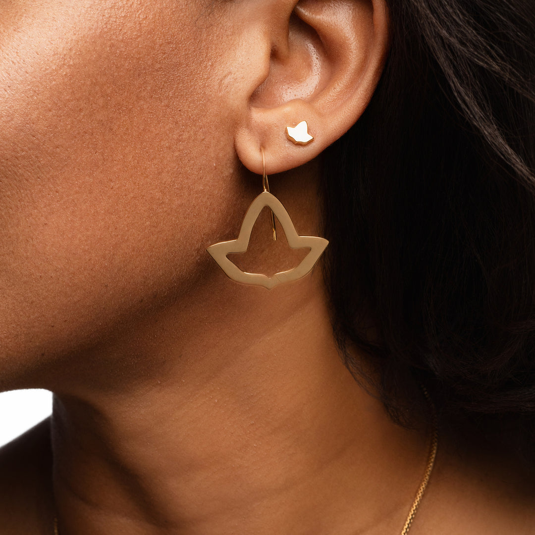 14k Gold Vermeil Open Ivy Leaf Earrings - Medium