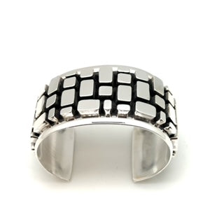 Geometric Wide Cuff