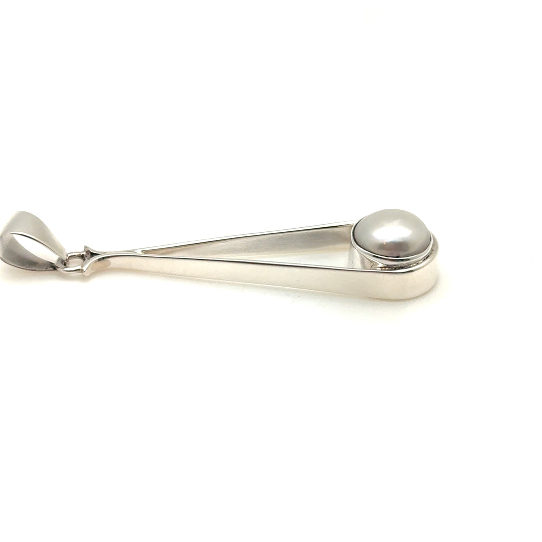 Freshwater Teardrop Pearl Pendant