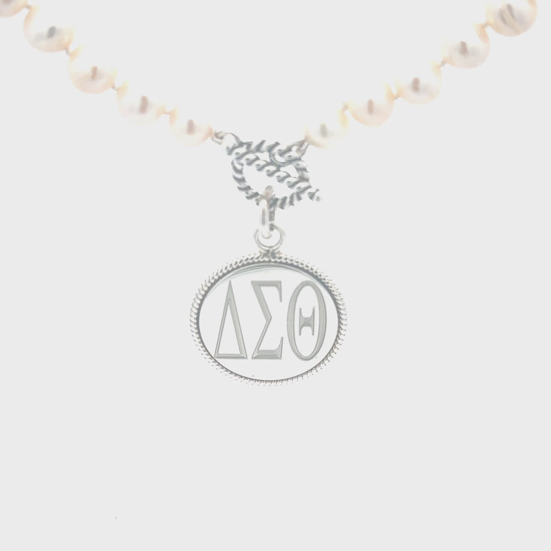 DST Cultured Freshwater Pearl Necklace