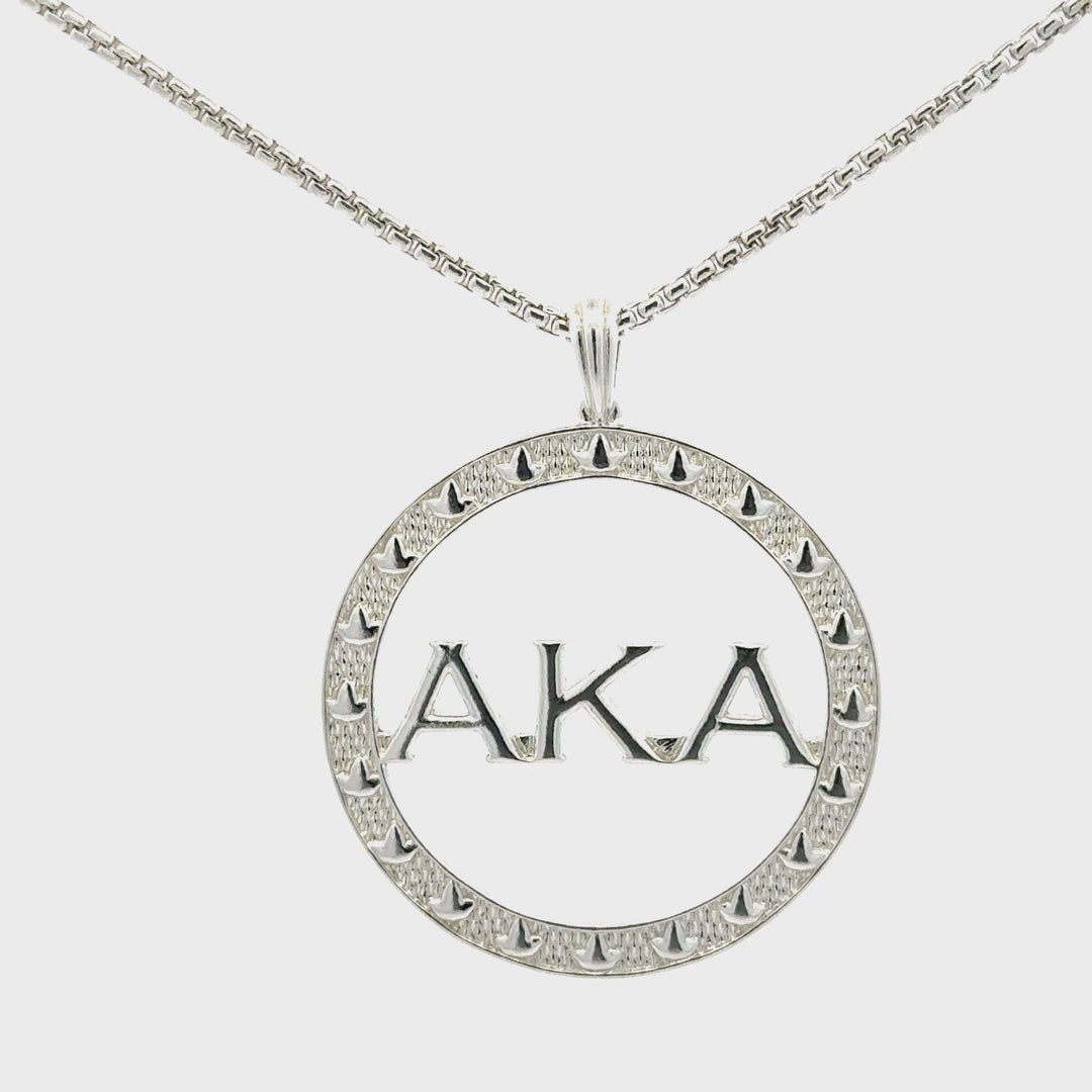 NEW! AKA Textured Ivy Circle Necklace