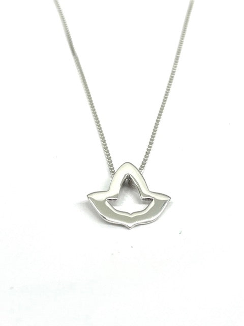 Open Ivy Leaf Necklace - Extra Small